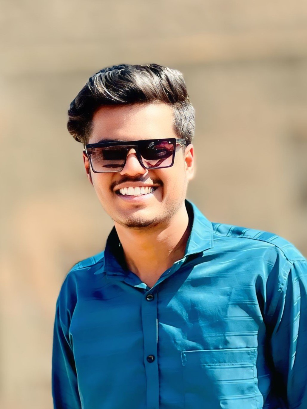 Niraj M
